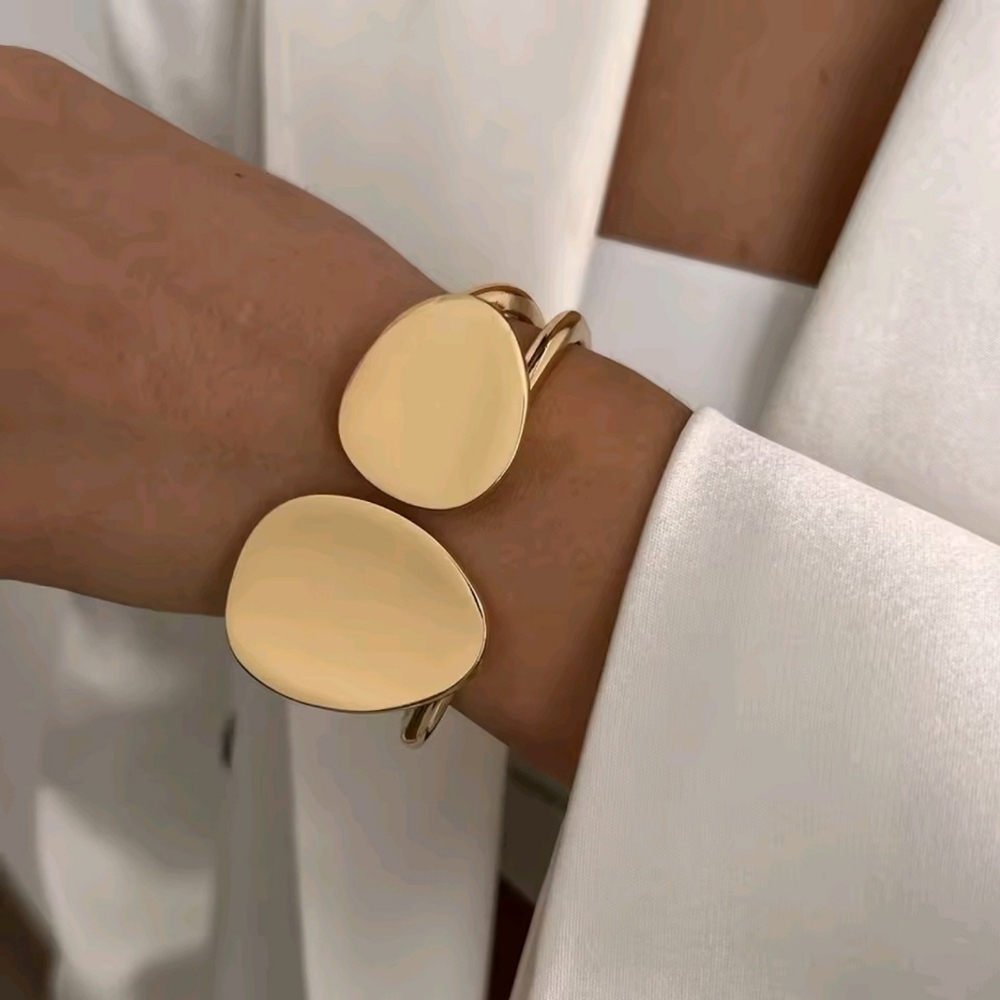 Gold Minimalist Bracelet with Polished Finish
